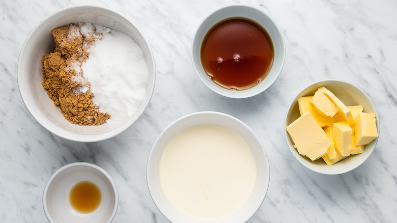 ingredients to make caramel sauce